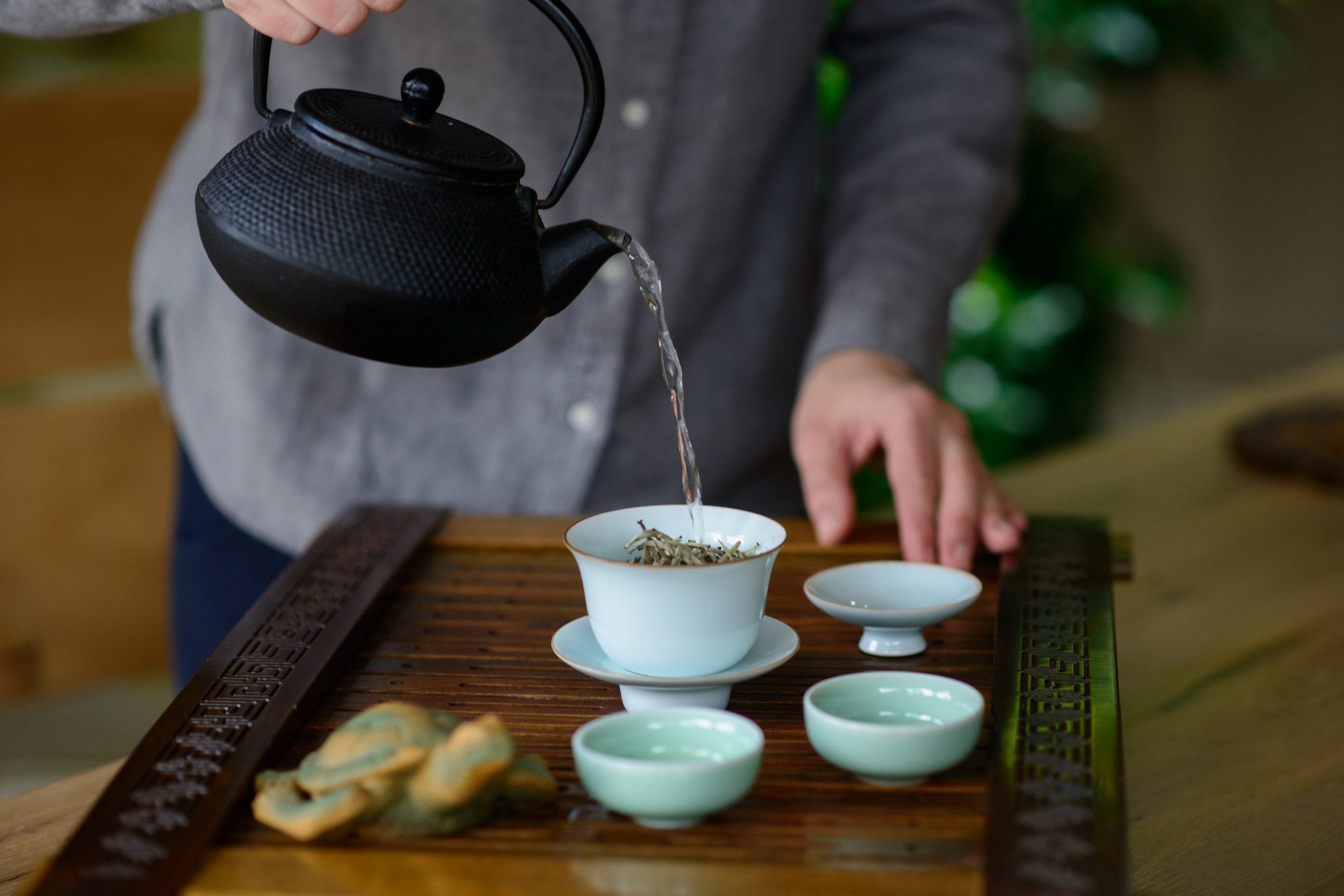Gong Fu Cha tea brewing